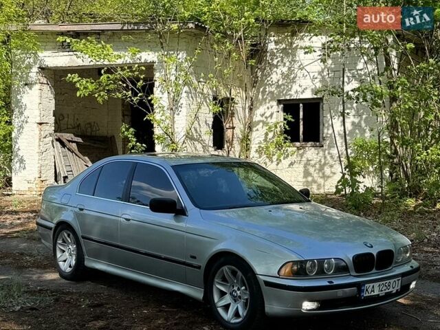 Серый БМВ 5 Серия, объемом двигателя 2.93 л и пробегом 355 тыс. км за 5500 $, фото 1 на Automoto.ua