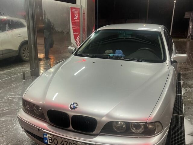 Серый БМВ 5 Серия, объемом двигателя 2.9 л и пробегом 500 тыс. км за 4850 $, фото 1 на Automoto.ua