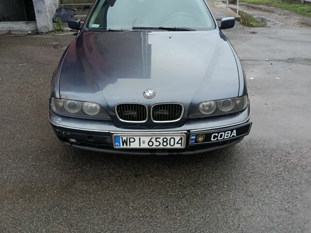 Серый БМВ 5 Серия, объемом двигателя 0 л и пробегом 438 тыс. км за 2700 $, фото 1 на Automoto.ua