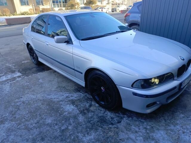 Сірий БМВ 5 Серія, об'ємом двигуна 2 л та пробігом 400 тис. км за 4200 $, фото 1 на Automoto.ua