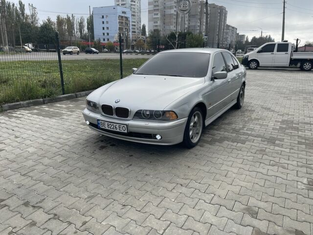 Серый БМВ 5 Серия, объемом двигателя 2.5 л и пробегом 445 тыс. км за 4505 $, фото 1 на Automoto.ua