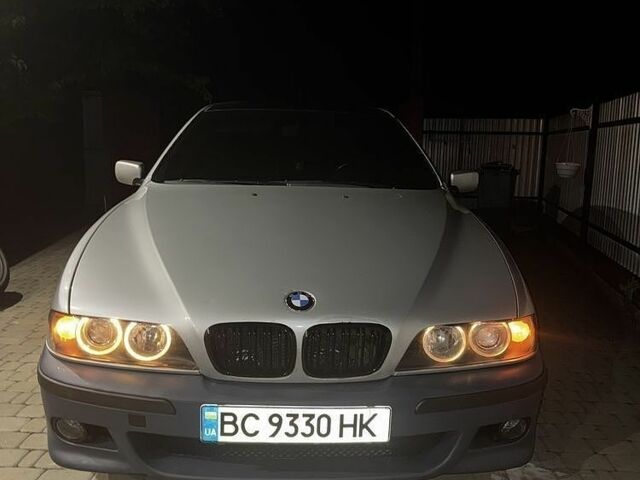 Серый БМВ 5 Серия, объемом двигателя 3 л и пробегом 405 тыс. км за 5700 $, фото 1 на Automoto.ua
