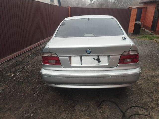 Сірий БМВ 5 Серія, об'ємом двигуна 2.5 л та пробігом 250 тис. км за 1700 $, фото 1 на Automoto.ua