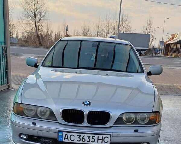 Сірий БМВ 5 Серія, об'ємом двигуна 2.5 л та пробігом 470 тис. км за 5400 $, фото 1 на Automoto.ua