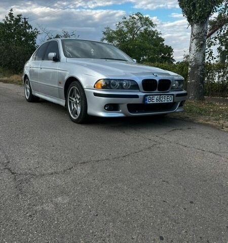 Серый БМВ 5 Серия, объемом двигателя 2.5 л и пробегом 330 тыс. км за 6300 $, фото 1 на Automoto.ua