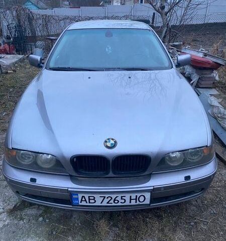 Сірий БМВ 5 Серія, об'ємом двигуна 2.5 л та пробігом 350 тис. км за 2500 $, фото 1 на Automoto.ua