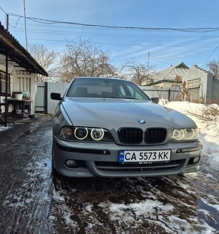 Серый БМВ 5 Серия, объемом двигателя 2.5 л и пробегом 455 тыс. км за 6500 $, фото 1 на Automoto.ua