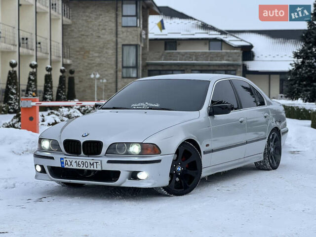 Сірий БМВ 5 Серія, об'ємом двигуна 3 л та пробігом 310 тис. км за 4700 $, фото 1 на Automoto.ua