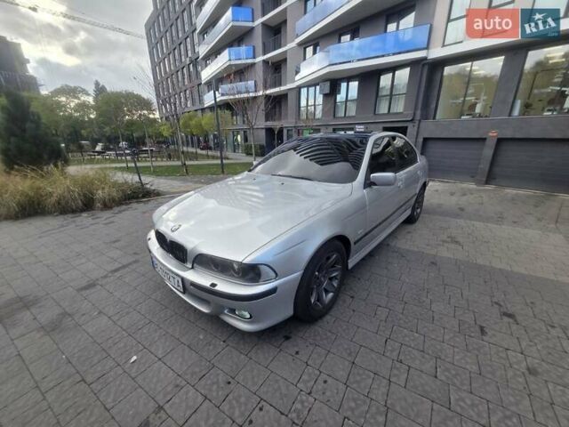 Серый БМВ 5 Серия, объемом двигателя 2.93 л и пробегом 444 тыс. км за 5999 $, фото 1 на Automoto.ua