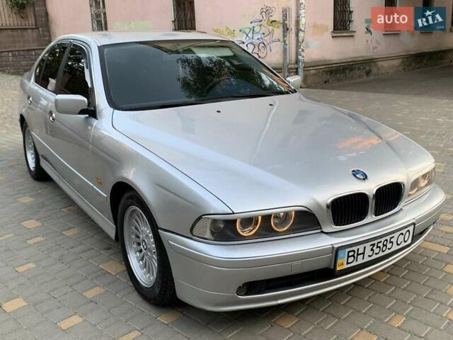 Серый БМВ 5 Серия, объемом двигателя 2.2 л и пробегом 228 тыс. км за 6500 $, фото 1 на Automoto.ua