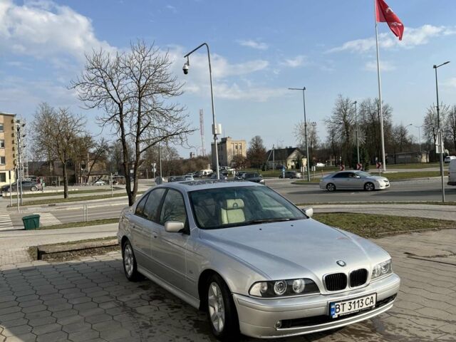 Серый БМВ 5 Серия, объемом двигателя 2.9 л и пробегом 407 тыс. км за 6600 $, фото 1 на Automoto.ua