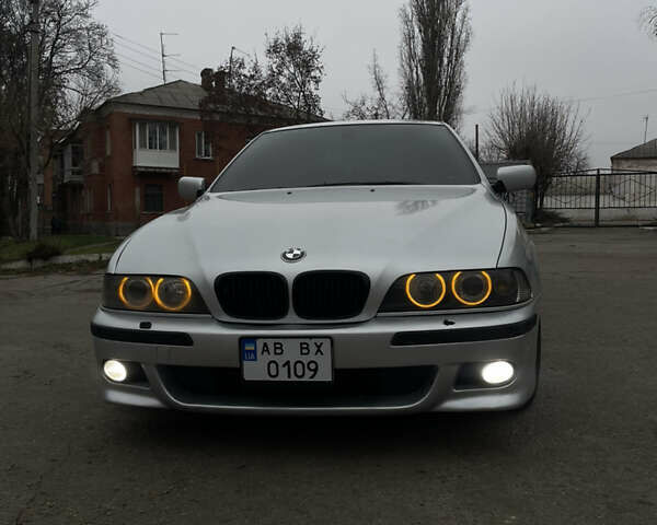 Сірий БМВ 5 Серія, об'ємом двигуна 2.93 л та пробігом 373 тис. км за 5000 $, фото 1 на Automoto.ua