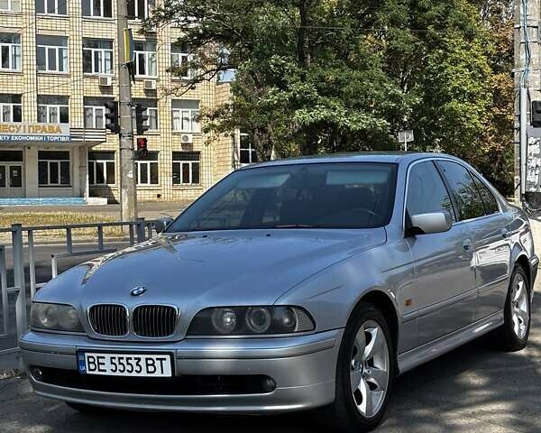 Сірий БМВ 5 Серія, об'ємом двигуна 4.4 л та пробігом 350 тис. км за 8400 $, фото 1 на Automoto.ua