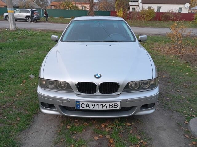 Серый БМВ 5 Серия, объемом двигателя 2.2 л и пробегом 400 тыс. км за 5000 $, фото 1 на Automoto.ua