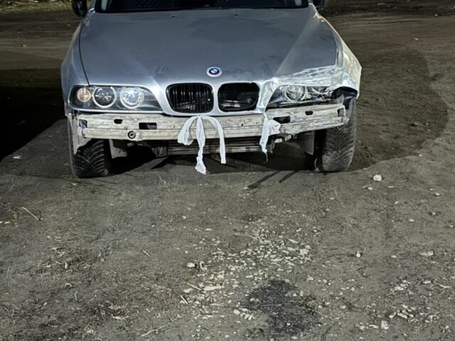 Серый БМВ 5 Серия, объемом двигателя 2.5 л и пробегом 400 тыс. км за 4300 $, фото 1 на Automoto.ua