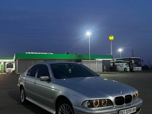 Серый БМВ 5 Серия, объемом двигателя 2.2 л и пробегом 226 тыс. км за 4700 $, фото 1 на Automoto.ua