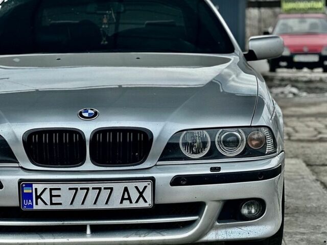 Серый БМВ 5 Серия, объемом двигателя 2.5 л и пробегом 453 тыс. км за 6000 $, фото 1 на Automoto.ua
