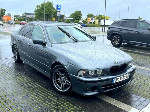 Сірий БМВ 5 Серія, об'ємом двигуна 2.5 л та пробігом 365 тис. км за 3600 $, фото 1 на Automoto.ua