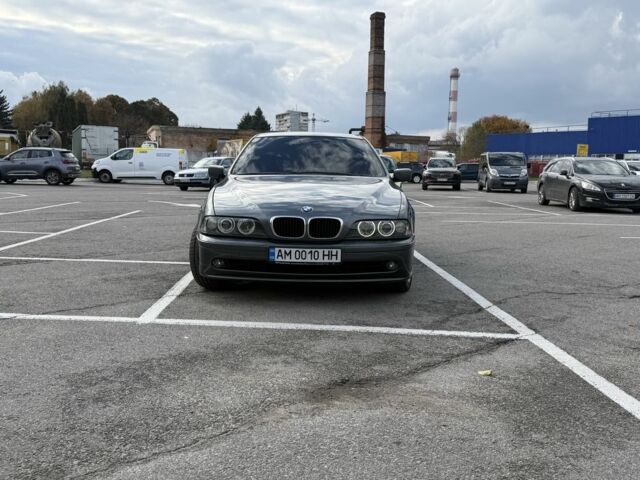 Серый БМВ 5 Серия, объемом двигателя 3 л и пробегом 370 тыс. км за 8500 $, фото 1 на Automoto.ua