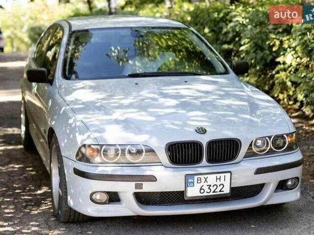 Серый БМВ 5 Серия, объемом двигателя 2.5 л и пробегом 500 тыс. км за 5500 $, фото 1 на Automoto.ua