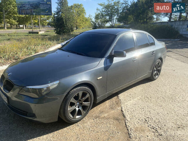 Серый БМВ 5 Серия, объемом двигателя 2.99 л и пробегом 381 тыс. км за 7850 $, фото 1 на Automoto.ua