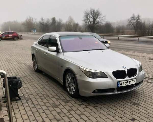 Серый БМВ 5 Серия, объемом двигателя 3 л и пробегом 340 тыс. км за 6000 $, фото 1 на Automoto.ua