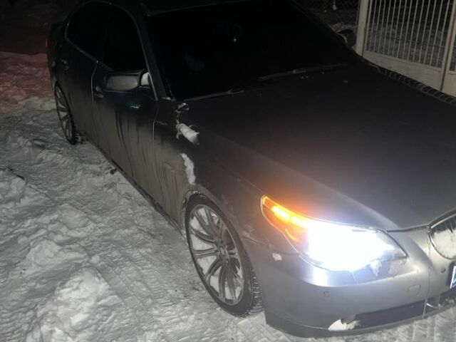 Серый БМВ 5 Серия, объемом двигателя 3 л и пробегом 360 тыс. км за 8000 $, фото 1 на Automoto.ua