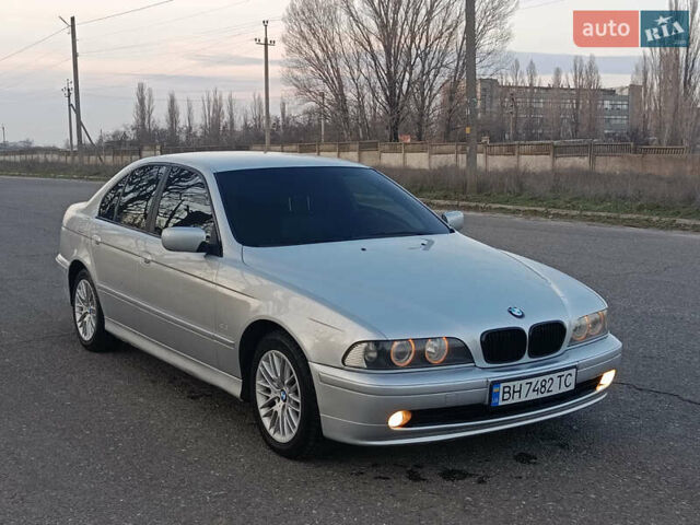 Серый БМВ 5 Серия, объемом двигателя 2.5 л и пробегом 355 тыс. км за 6000 $, фото 1 на Automoto.ua