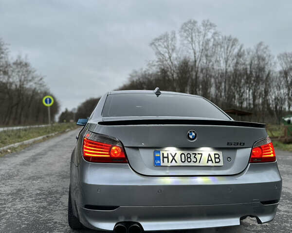 Серый БМВ 5 Серия, объемом двигателя 3 л и пробегом 345 тыс. км за 9500 $, фото 1 на Automoto.ua