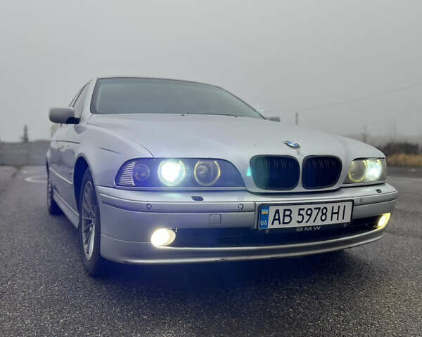 Сірий БМВ 5 Серія, об'ємом двигуна 2.5 л та пробігом 330 тис. км за 5700 $, фото 1 на Automoto.ua