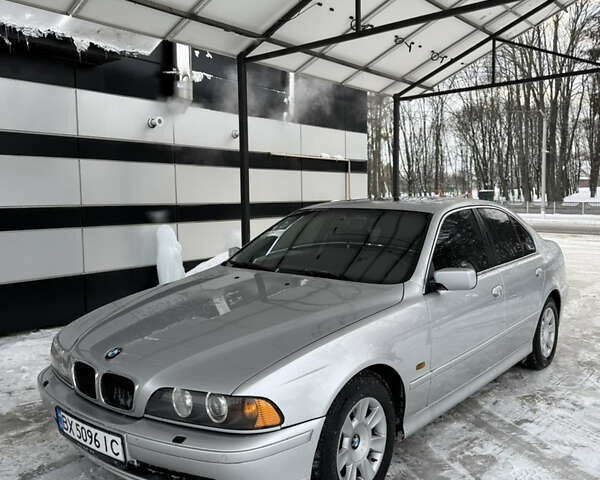 Сірий БМВ 5 Серія, об'ємом двигуна 2.17 л та пробігом 280 тис. км за 4999 $, фото 1 на Automoto.ua