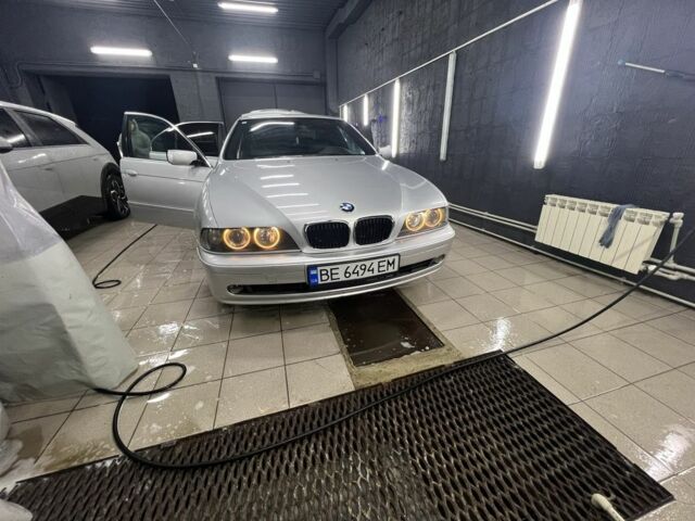 Серый БМВ 5 Серия, объемом двигателя 2.9 л и пробегом 315 тыс. км за 5700 $, фото 1 на Automoto.ua