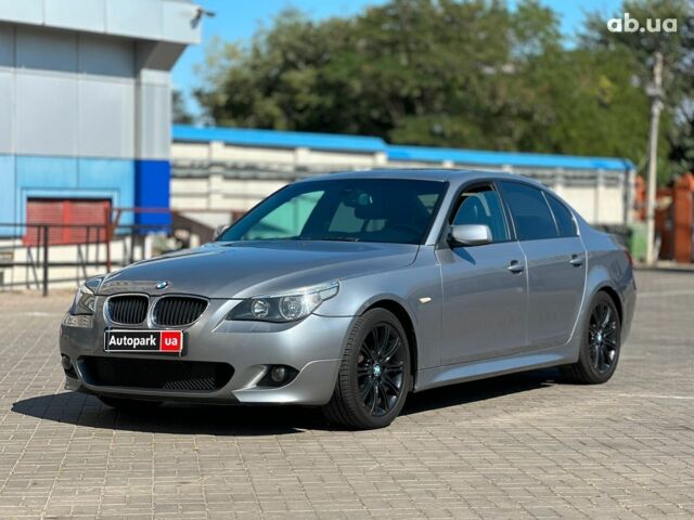 Серый БМВ 5 Серия, объемом двигателя 2.5 л и пробегом 201 тыс. км за 8490 $, фото 1 на Automoto.ua