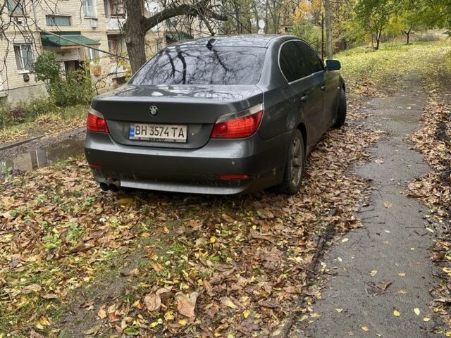 БМВ 5 Серия 2004 в Балте на Automoto.ua Серый БМВ 5 Серия, объемом двигателя 2.5 л и пробегом 422 тыс. км за 7899 $, фото 1 на Automoto.ua
