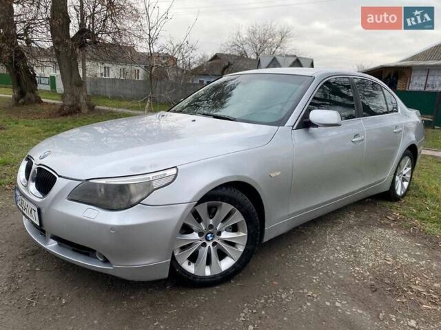 Серый БМВ 5 Серия, объемом двигателя 3 л и пробегом 450 тыс. км за 6000 $, фото 1 на Automoto.ua