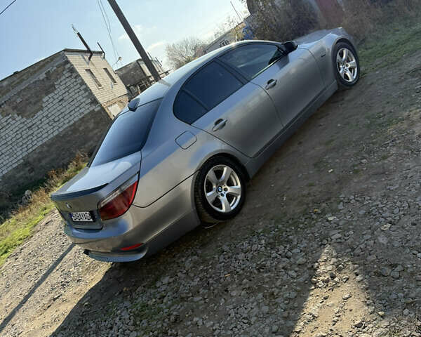 Серый БМВ 5 Серия, объемом двигателя 2 л и пробегом 400 тыс. км за 8900 $, фото 1 на Automoto.ua