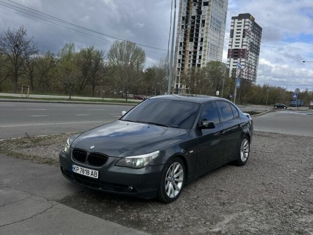 Серый БМВ 5 Серия, объемом двигателя 2.5 л и пробегом 300 тыс. км за 5800 $, фото 1 на Automoto.ua