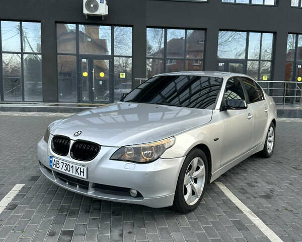 Серый БМВ 5 Серия, объемом двигателя 2.2 л и пробегом 302 тыс. км за 6600 $, фото 1 на Automoto.ua