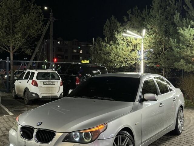 Серый БМВ 5 Серия, объемом двигателя 3 л и пробегом 300 тыс. км за 4500 $, фото 1 на Automoto.ua