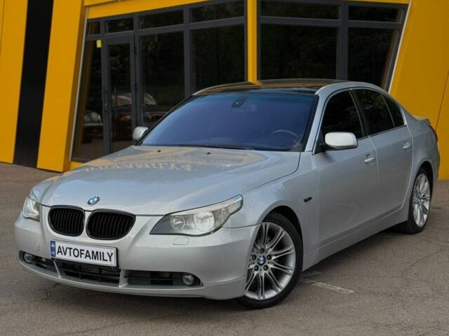 Серый БМВ 5 Серия, объемом двигателя 3 л и пробегом 350 тыс. км за 5700 $, фото 1 на Automoto.ua
