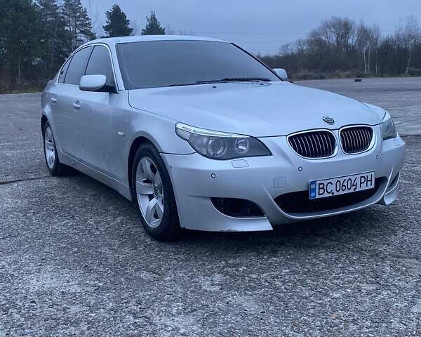 Серый БМВ 5 Серия, объемом двигателя 2.5 л и пробегом 299 тыс. км за 8700 $, фото 1 на Automoto.ua