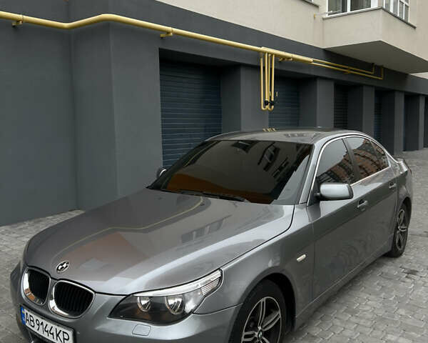 Серый БМВ 5 Серия, объемом двигателя 2.17 л и пробегом 290 тыс. км за 7500 $, фото 1 на Automoto.ua