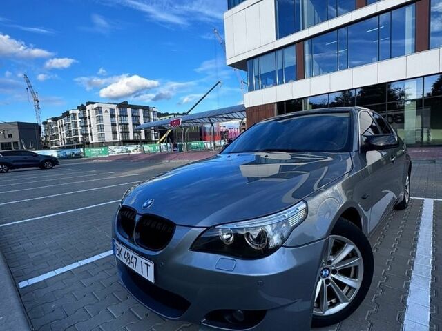 Серый БМВ 5 Серия, объемом двигателя 2.99 л и пробегом 469 тыс. км за 8550 $, фото 1 на Automoto.ua