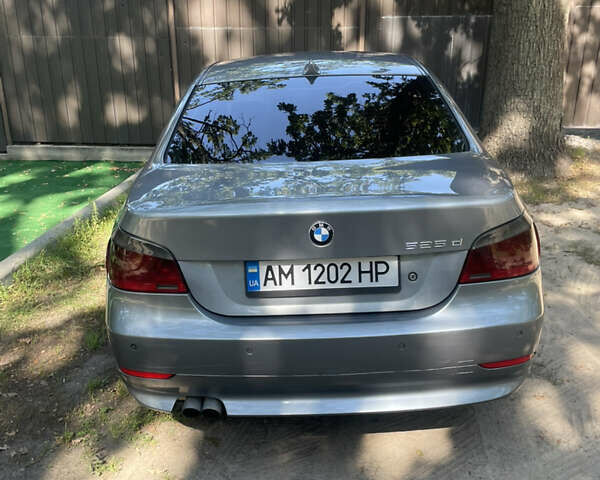Серый БМВ 5 Серия, объемом двигателя 2.5 л и пробегом 372 тыс. км за 8300 $, фото 1 на Automoto.ua