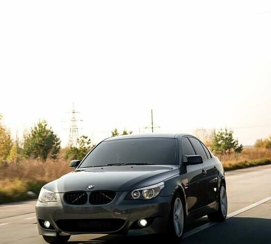 Сірий БМВ 5 Серія, об'ємом двигуна 2.5 л та пробігом 350 тис. км за 8750 $, фото 1 на Automoto.ua