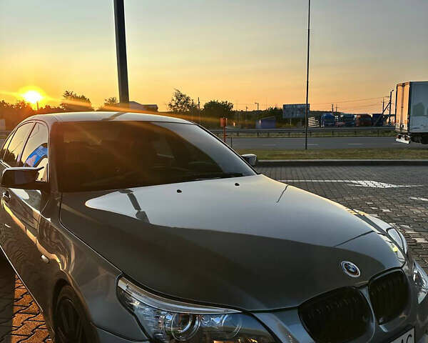 Серый БМВ 5 Серия, объемом двигателя 2.5 л и пробегом 247 тыс. км за 8500 $, фото 1 на Automoto.ua