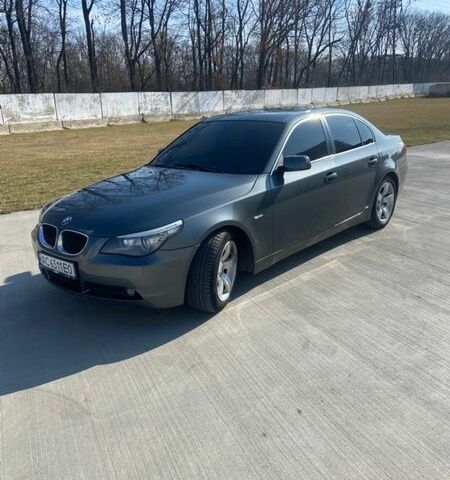 Серый БМВ 5 Серия, объемом двигателя 2.5 л и пробегом 291 тыс. км за 7200 $, фото 1 на Automoto.ua