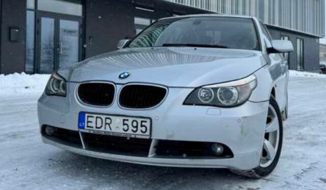 Серый БМВ 5 Серия, объемом двигателя 3 л и пробегом 374 тыс. км за 2900 $, фото 1 на Automoto.ua