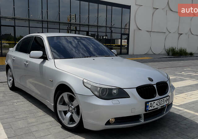 Серый БМВ 5 Серия, объемом двигателя 2.2 л и пробегом 325 тыс. км за 6000 $, фото 1 на Automoto.ua