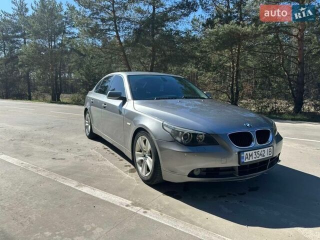 Серый БМВ 5 Серия, объемом двигателя 2.99 л и пробегом 370 тыс. км за 8750 $, фото 1 на Automoto.ua